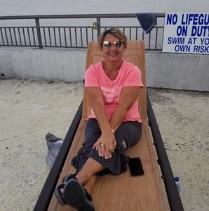 Meet your Posher, Faye